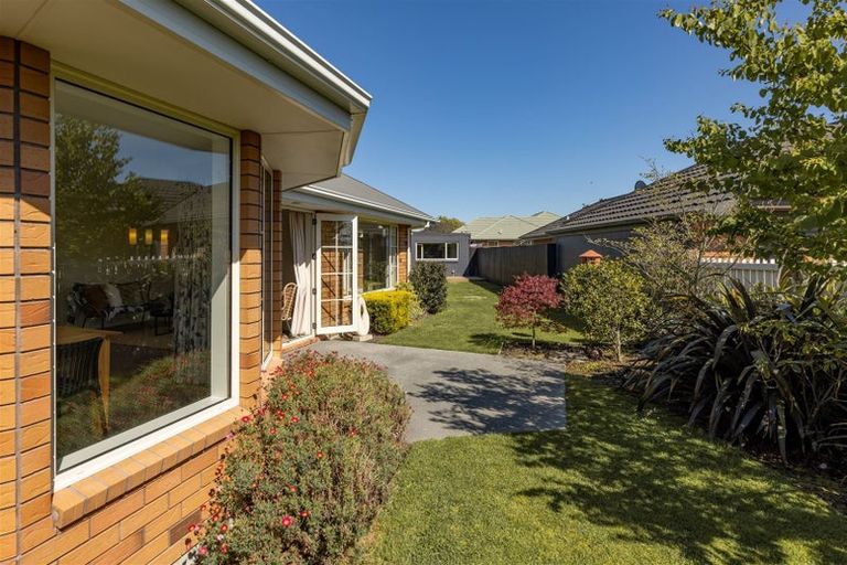 Photo of property in 51 Rempstone Drive, Halswell, Christchurch, 8025