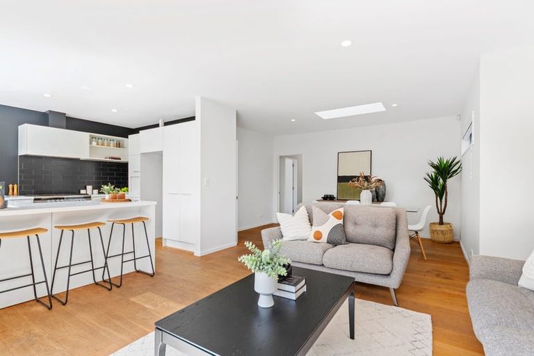 Photo of property in 46 Mcfaddens Road, St Albans, Christchurch, 8052