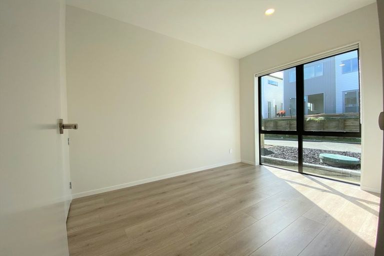 Photo of property in 107 Kerepi Street, Westgate, Auckland, 0814