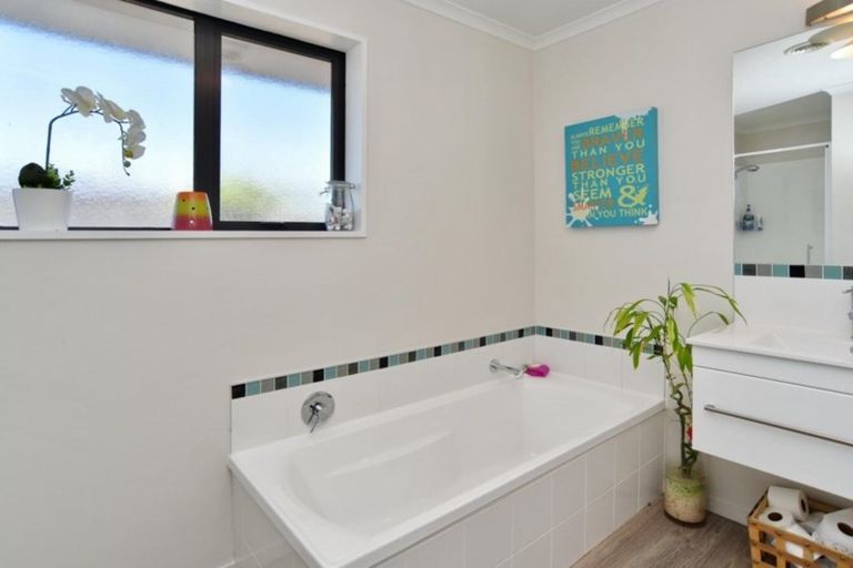 Photo of property in 7c Olivea Place, Oxford, 7430