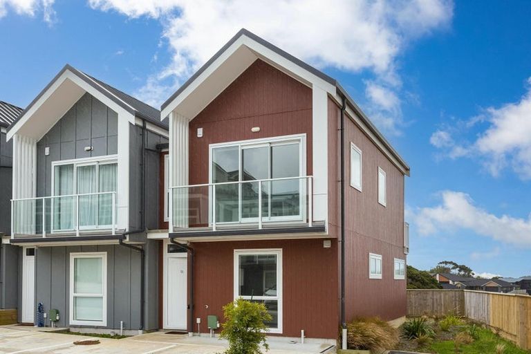 Photo of property in 13 Kohu Way, Whitby, Porirua, 5024