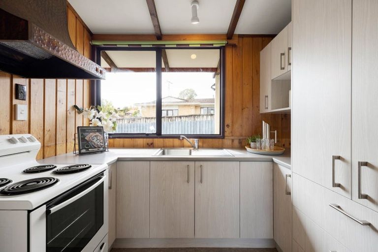 Photo of property in 14 Tupelo Street, Pukete, Hamilton, 3200