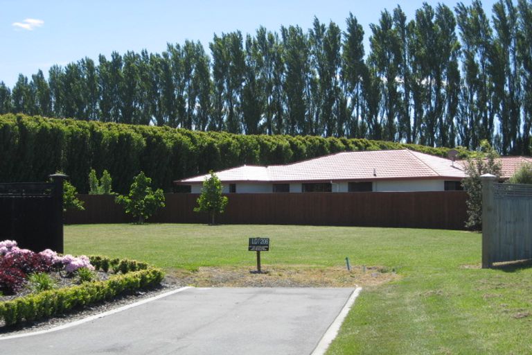 Photo of property in 6 Royal Court, Northwood, Christchurch, 8051