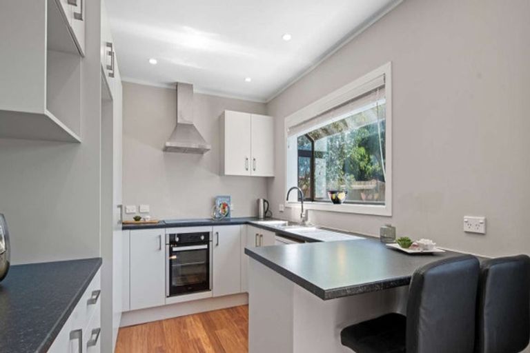 Photo of property in 1/17 Sturm Avenue, Massey, Auckland, 0614