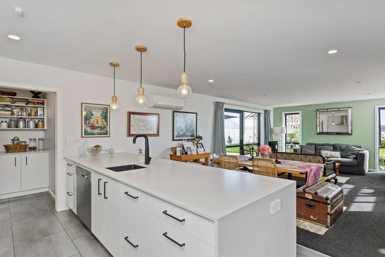 Photo of property in 34 Gimson Street, Solway, Masterton, 5810