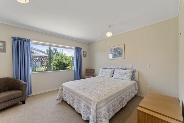 Photo of property in 19a Dennis Taylor Court, Paraparaumu, 5032