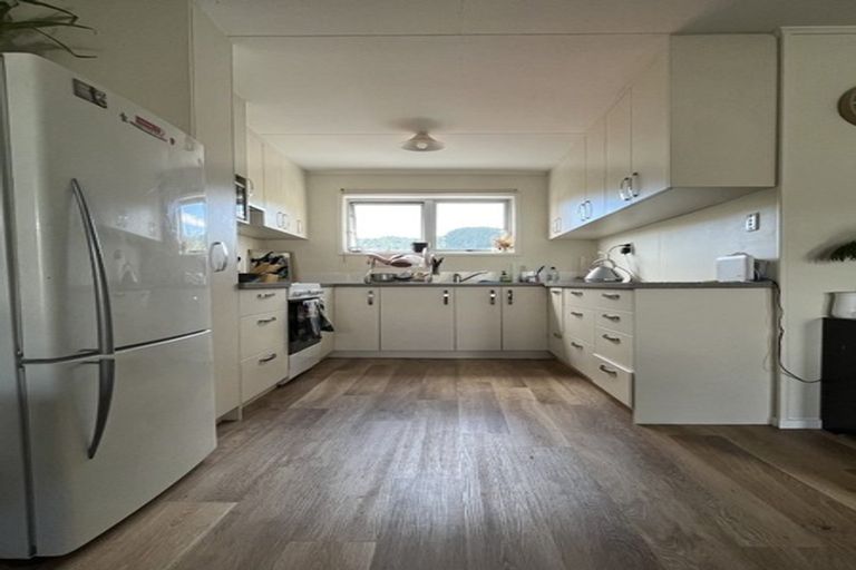 Photo of property in 1/15 Hutcheson Street, Nelson South, Nelson, 7010