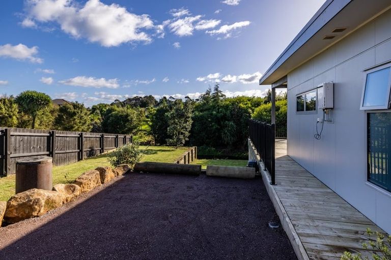 Photo of property in 6 Riverglen Drive, Haruru, 0204