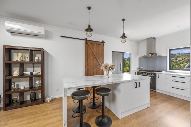 Photo of property in 49 Seafield Road, Eskdale, Napier, 4182