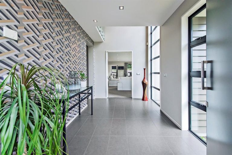 Photo of property in 4 Nightingale Place, Papanui, Christchurch, 8053