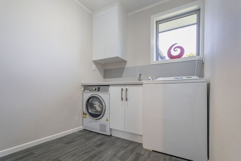 Photo of property in 16 Henry Street, Te Anau, 9600