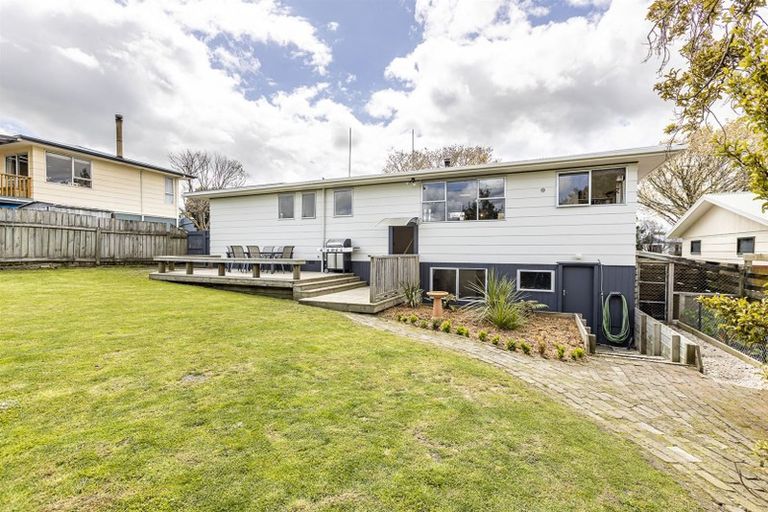 Photo of property in 8 Heatherlea Heights, Feilding, 4702