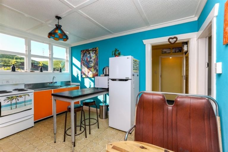 Photo of property in 6394 South Road, Pungarehu, Opunake, 4685