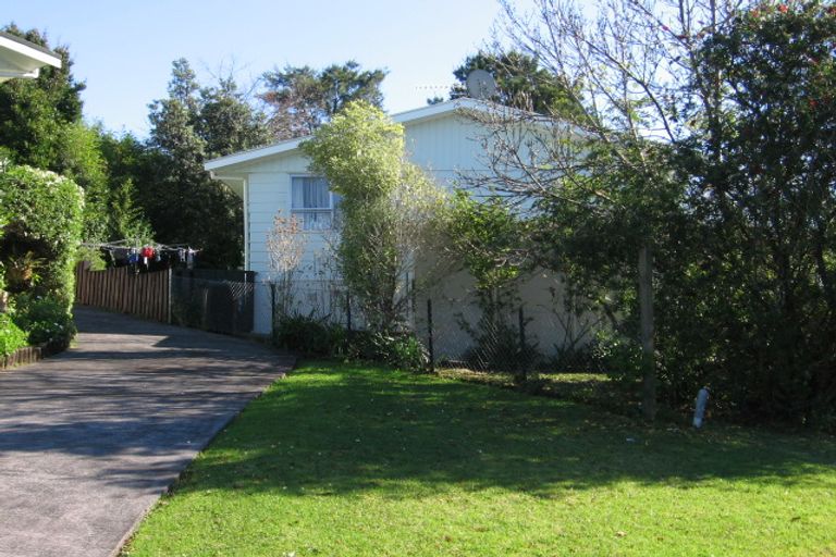 Photo of property in 19 Glynnbrooke Street, Te Atatu South, Auckland, 0610