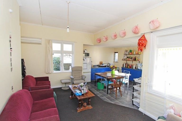 Photo of property in 4 Hyde Street, North Dunedin, Dunedin, 9016