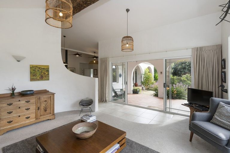 Photo of property in 67 Pa Road, Kerikeri, 0230