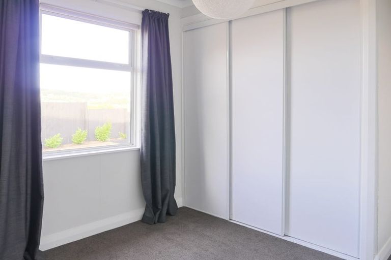 Photo of property in 49 Lonsdale Crescent, Rongotai, Wellington, 6022