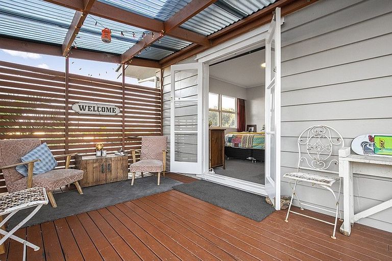 Photo of property in 24 Saint Johns Avenue, Tuakau, 2121