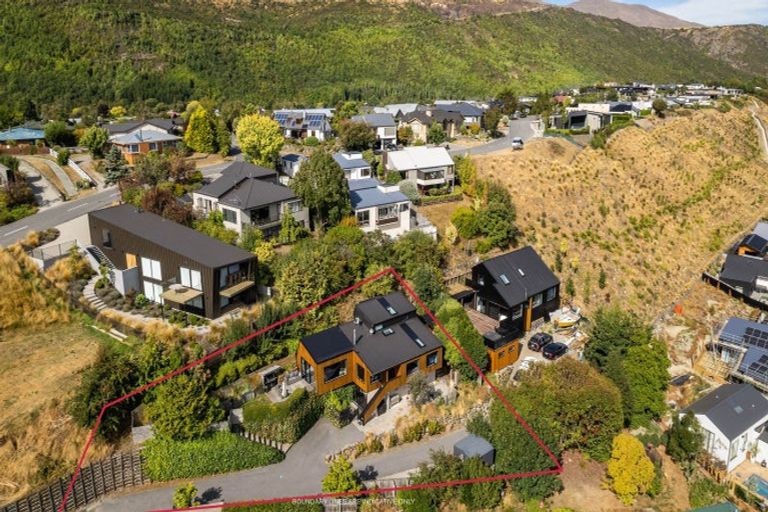 Photo of property in 73 Cotter Avenue, Arrowtown, 9302