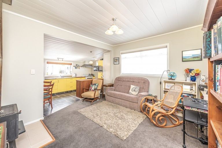 Photo of property in 12 Norfolk Street, Patea, 4520