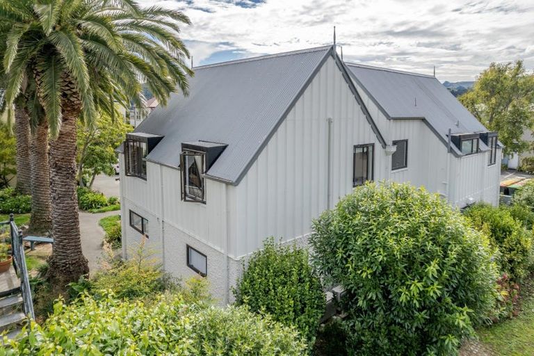 Photo of property in 4i Aubrey Street, Akaroa, 7520