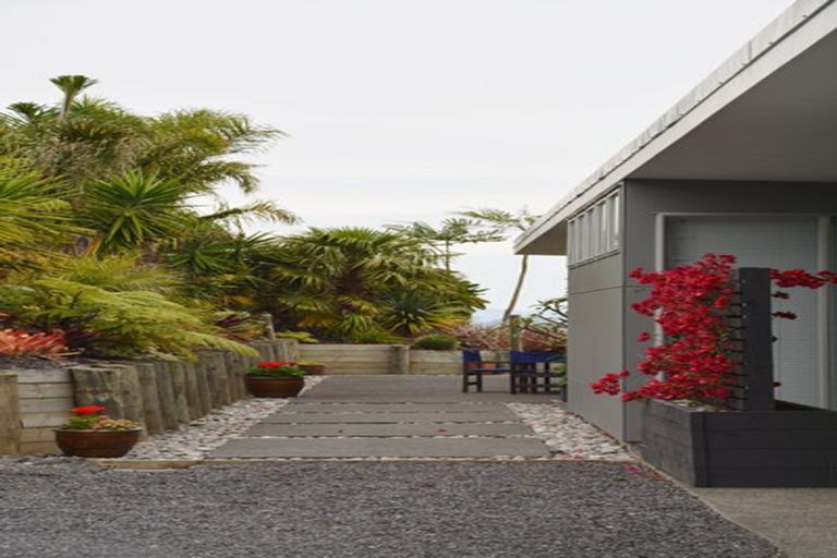 Photo of property in 2 Waitete Heights Lane, Kerikeri, 0294