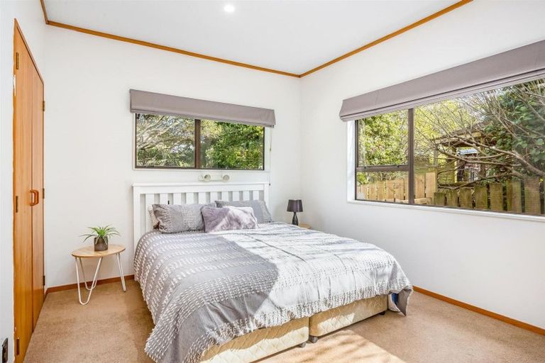 Photo of property in 77 Paremata Road, Paremata, Porirua, 5024