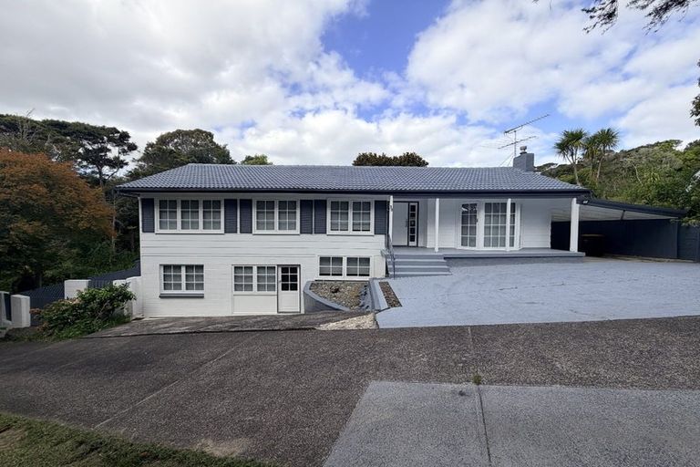 Photo of property in 30 Glencourt Place, Glenfield, Auckland, 0629