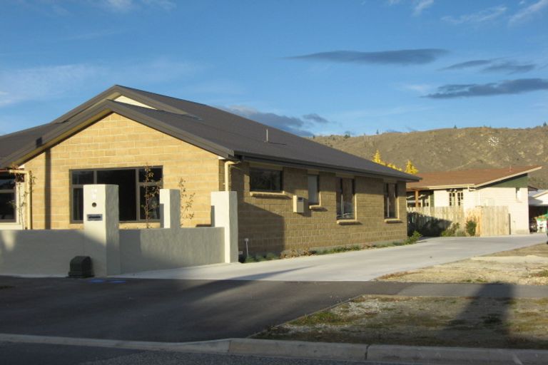 Photo of property in 49a Brandon Street, Alexandra, 9320