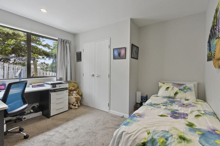 Photo of property in 31 Aldon Lane, The Gardens, Auckland, 2105