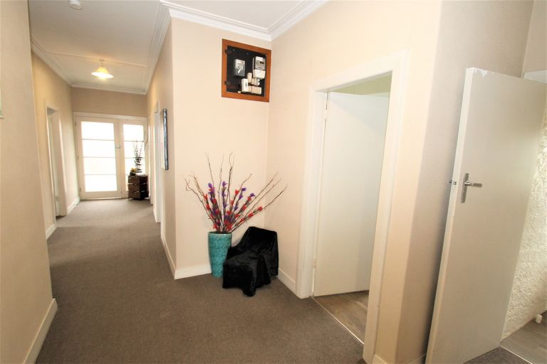 Photo of property in 68 Gladstone Road North, Mosgiel, 9024