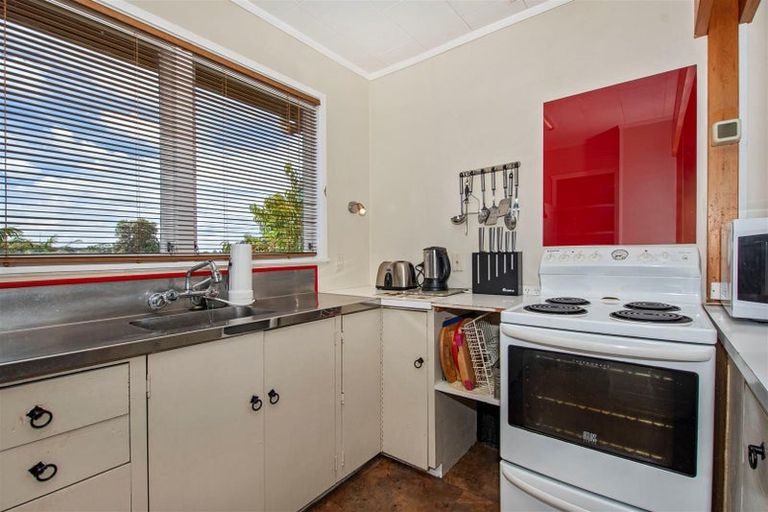 Photo of property in 23 Sherwood Road, Onerahi, Whangarei, 0110