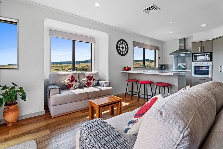 Photo of property in 9 Devoy Drive, Owhata, Rotorua, 3010