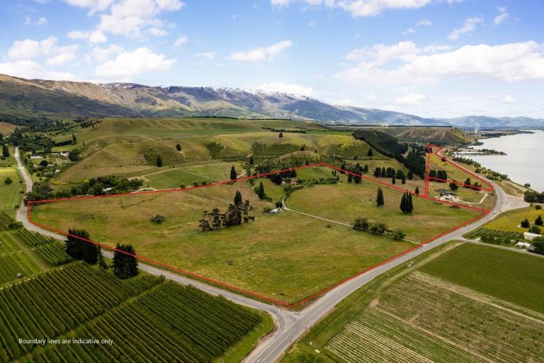 Photo of property in Glenstrae, 133 Luggate-cromwell Road, Cromwell, 9384