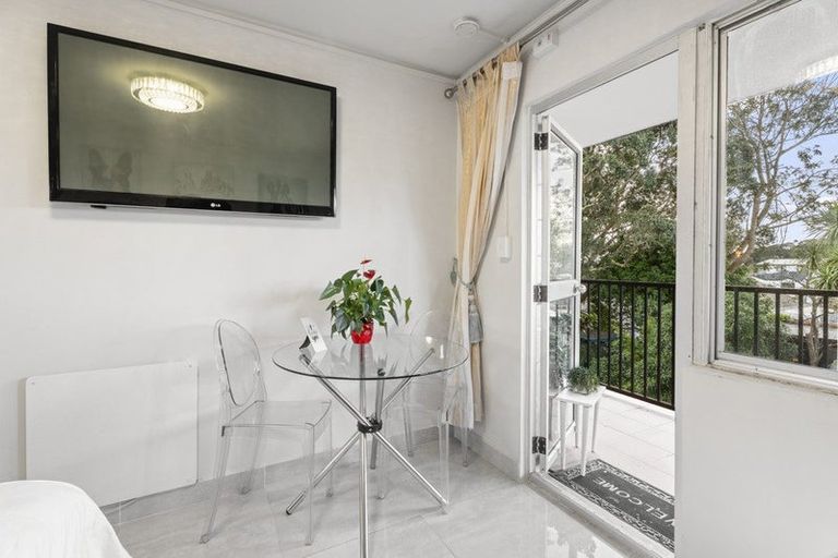 Photo of property in 23/43 Woodward Road, Mount Albert, Auckland, 1025