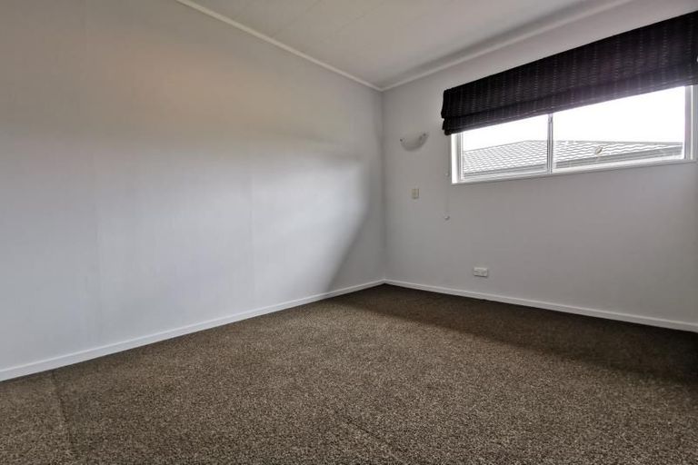 Photo of property in 3/7 Davies Street, Tawa, Wellington, 5028