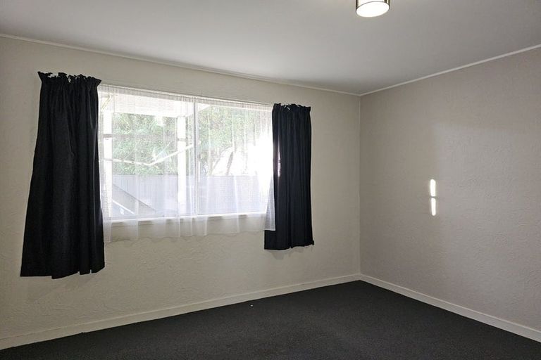 Photo of property in 3/35 Mana Esplanade, Paremata, Porirua, 5026