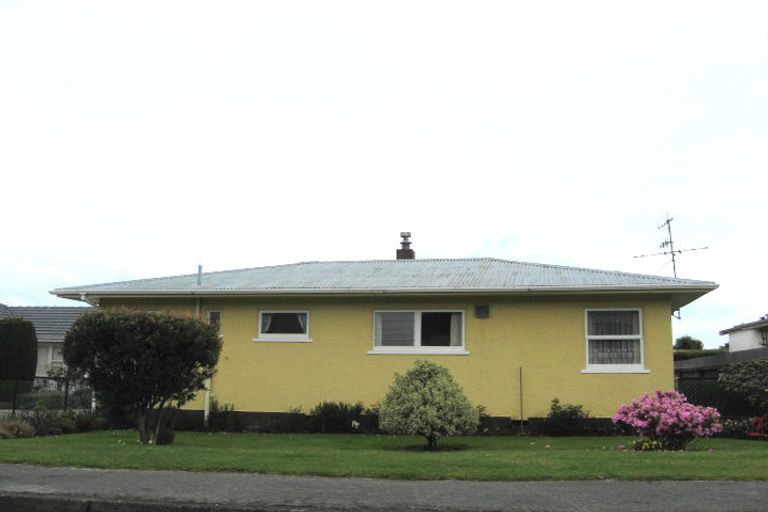 Photo of property in 72 Marlowe Street, Stoke, Nelson, 7011