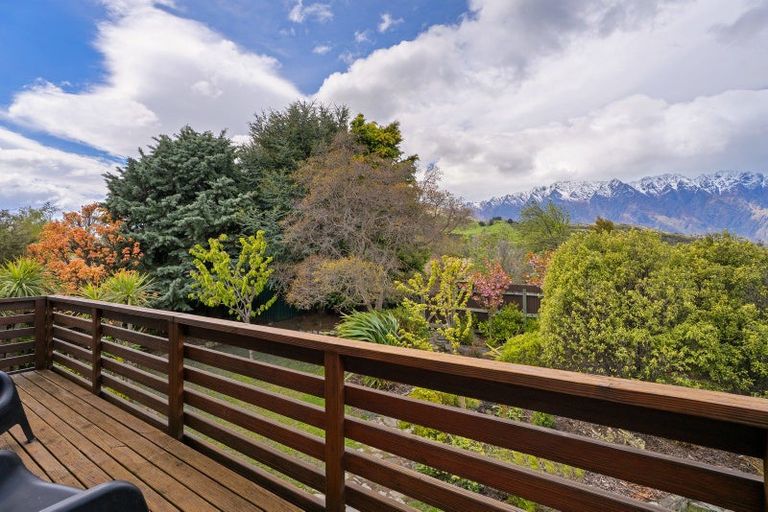 Photo of property in 9 Cypress Court, Kelvin Heights, Queenstown, 9300