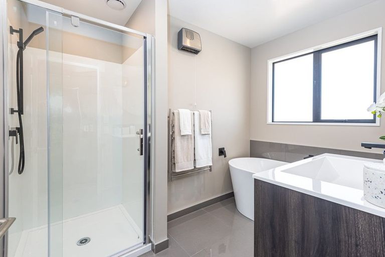 Photo of property in 27 Willryan Avenue, New Brighton, Christchurch, 8083