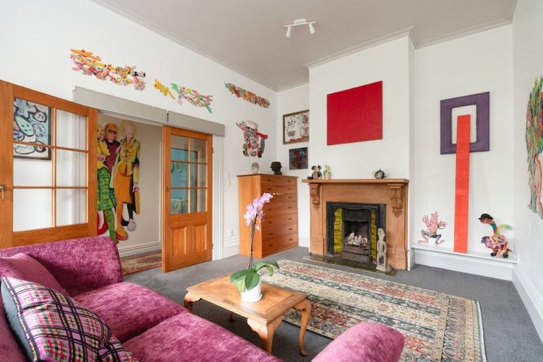 Photo of property in 62 Pirie Street, Mount Victoria, Wellington, 6011