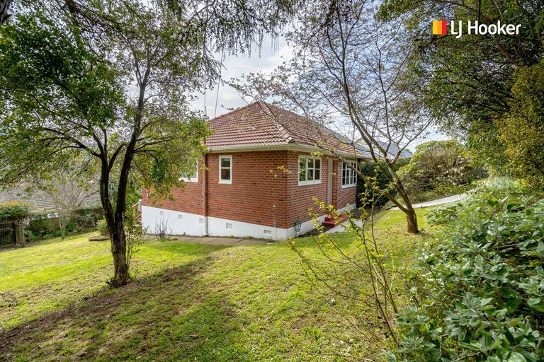 Photo of property in 17 Forresbank Avenue, Wakari, Dunedin, 9010