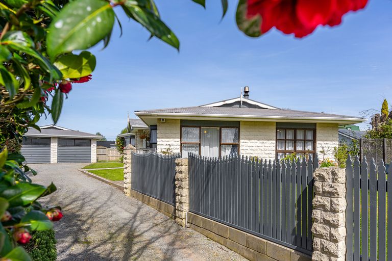 Photo of property in 4 Nash Place, Masterton, 5810