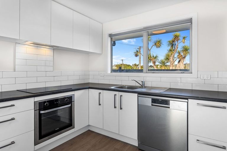 Photo of property in 186a Rocking Horse Road, Southshore, Christchurch, 8062