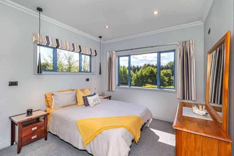 Photo of property in 25 Twin Peaks Grove, Koputaroa, Levin, 5575