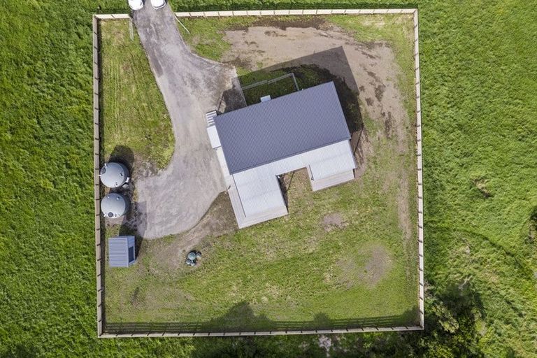 Photo of property in 385b Tipoka Road, Rahotu, Opunake, 4685