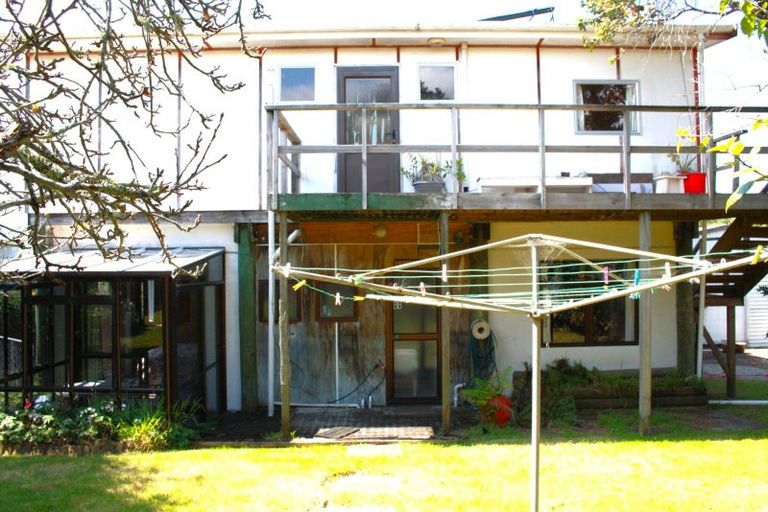 Photo of property in 9 Tuna Place, Whiritoa, Whangamata, 3691