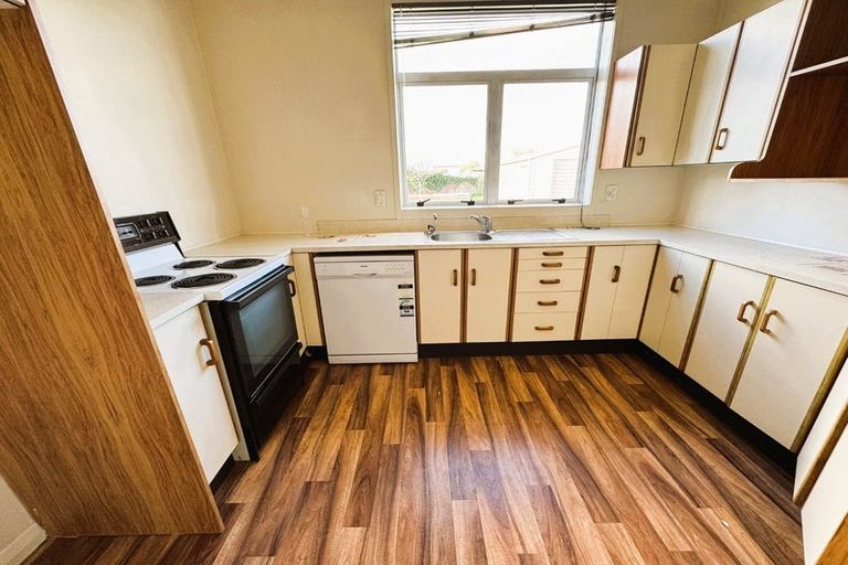 Photo of property in 45 Miller Street, Dannevirke, 4930