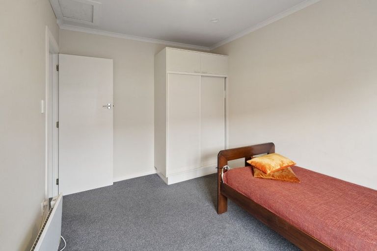 Photo of property in 43 Daniels Road, Redwood, Christchurch, 8051