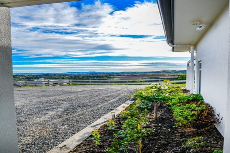 Photo of property in 23 Wheatley Road, Waiohiki, Napier, 4183